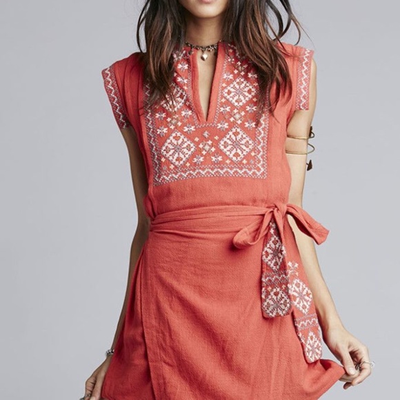 Free People Dresses & Skirts - Free people running wild wrap dress
